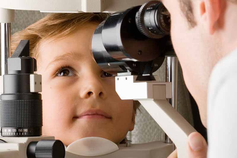 Диагностика зрения у детей в клинике Анатолия Мартыненко
